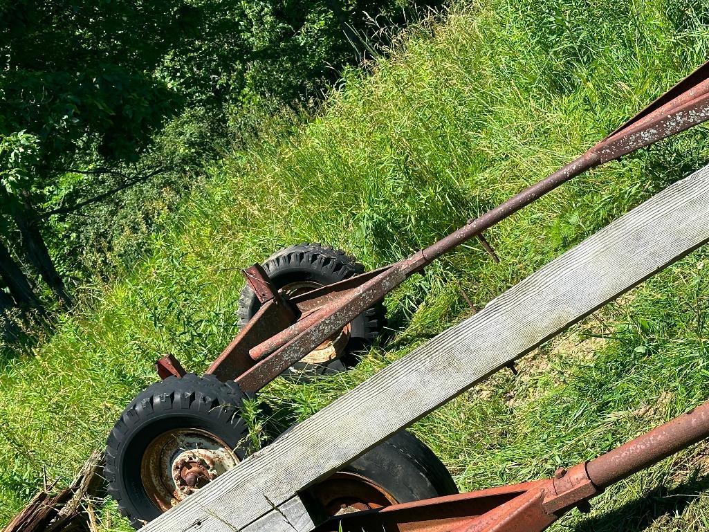 (2) RUNNING GEARS