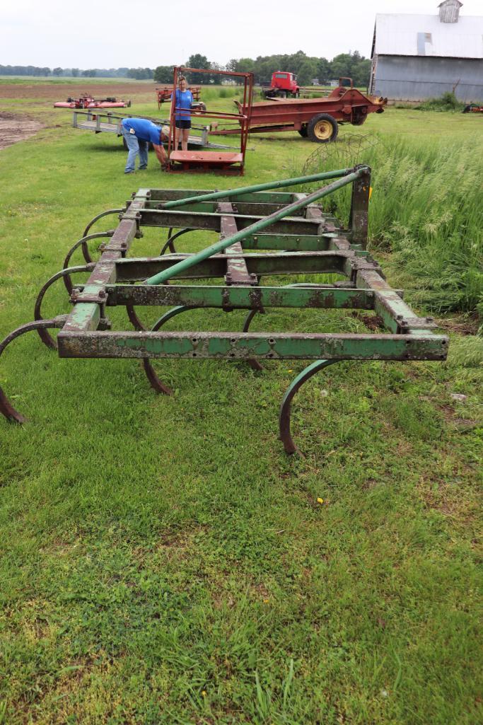 12FT 3 POINT JOHN DEERE 100 CULTIVATOR