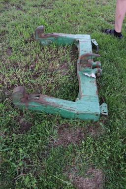 JOHN DEERE CATEGORY 3 QUICK HITCH