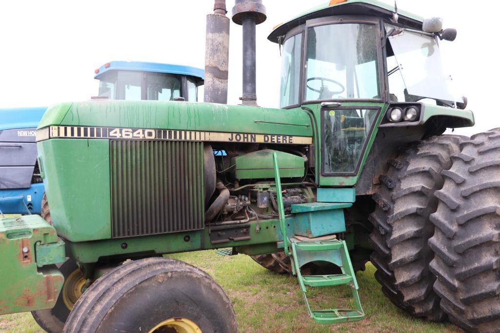 JOHN DEERE 4640