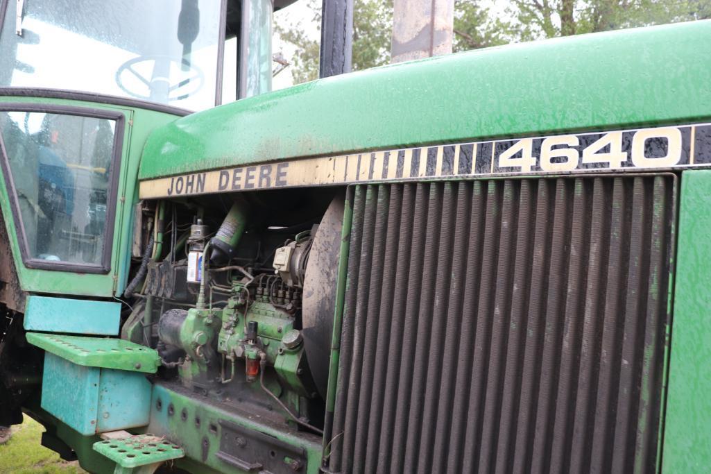 JOHN DEERE 4640