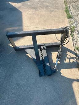 SKID STEER HYDRAULIC TREE PULLER