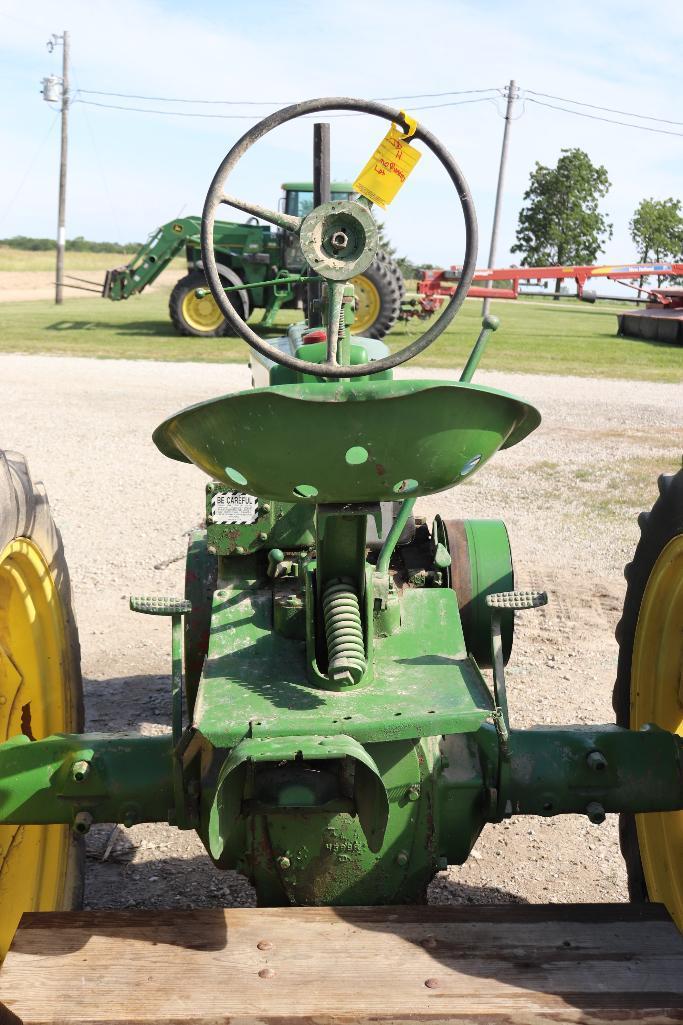 JOHN DEERE H