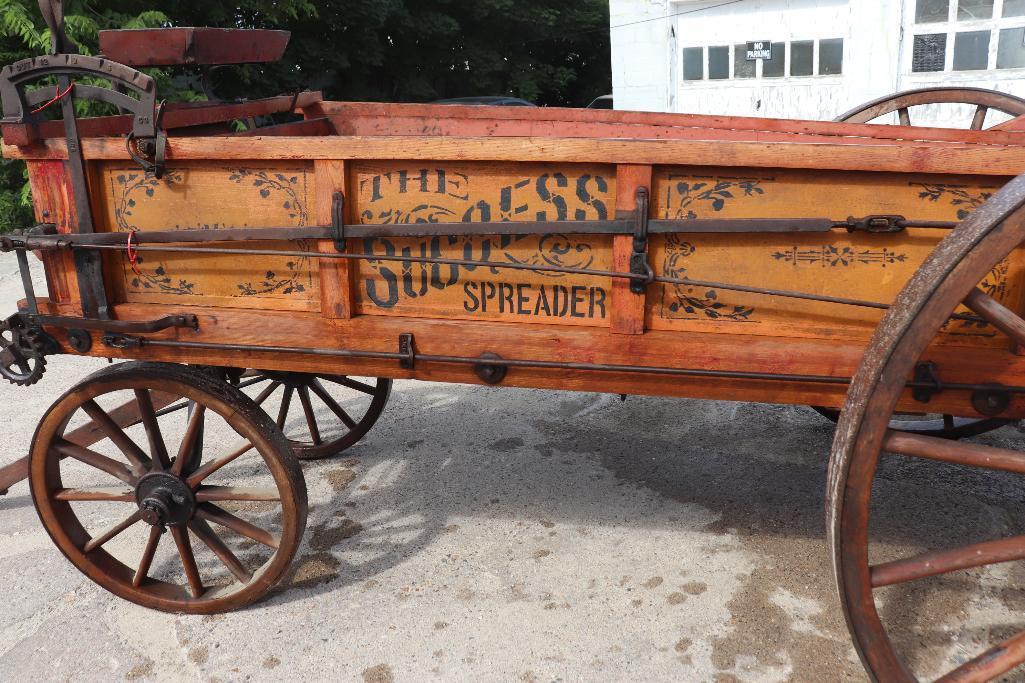 VERY EARLY 1900S KEMP AND BURPEE SUCCESS NO. 3 WOODEN MANURE SPREADER