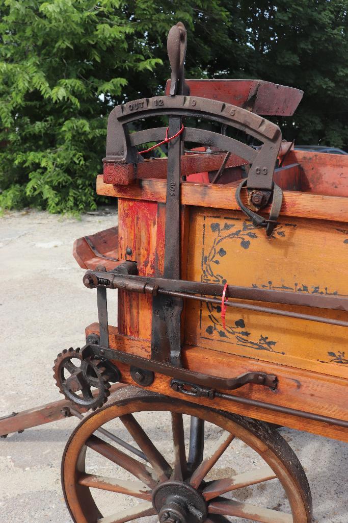 VERY EARLY 1900S KEMP AND BURPEE SUCCESS NO. 3 WOODEN MANURE SPREADER