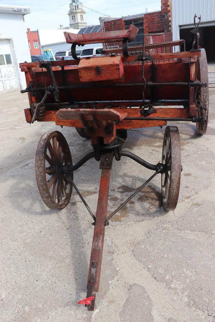 VERY EARLY 1900S KEMP AND BURPEE SUCCESS NO. 3 WOODEN MANURE SPREADER