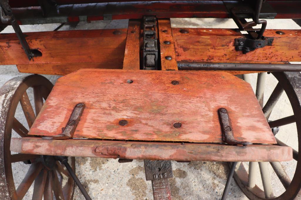VERY EARLY 1900S KEMP AND BURPEE SUCCESS NO. 3 WOODEN MANURE SPREADER