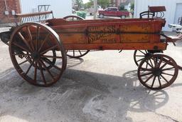 VERY EARLY 1900S KEMP AND BURPEE SUCCESS NO. 3 WOODEN MANURE SPREADER