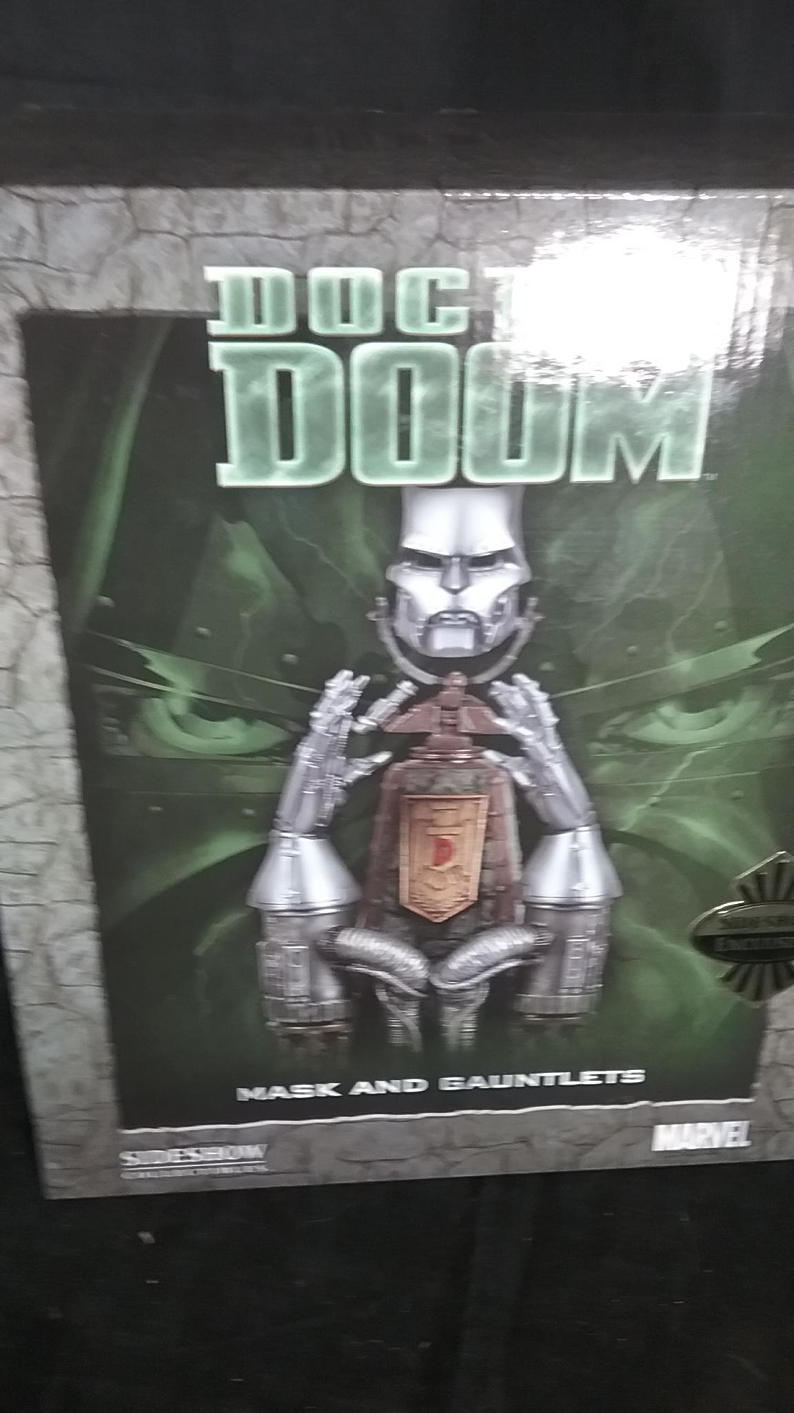 Sideshow Dr. Doom