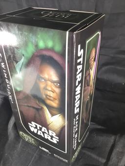 Mace Windu 1:6 Scale Figure
