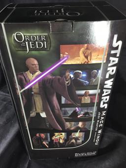 Mace Windu 1:6 Scale Figure