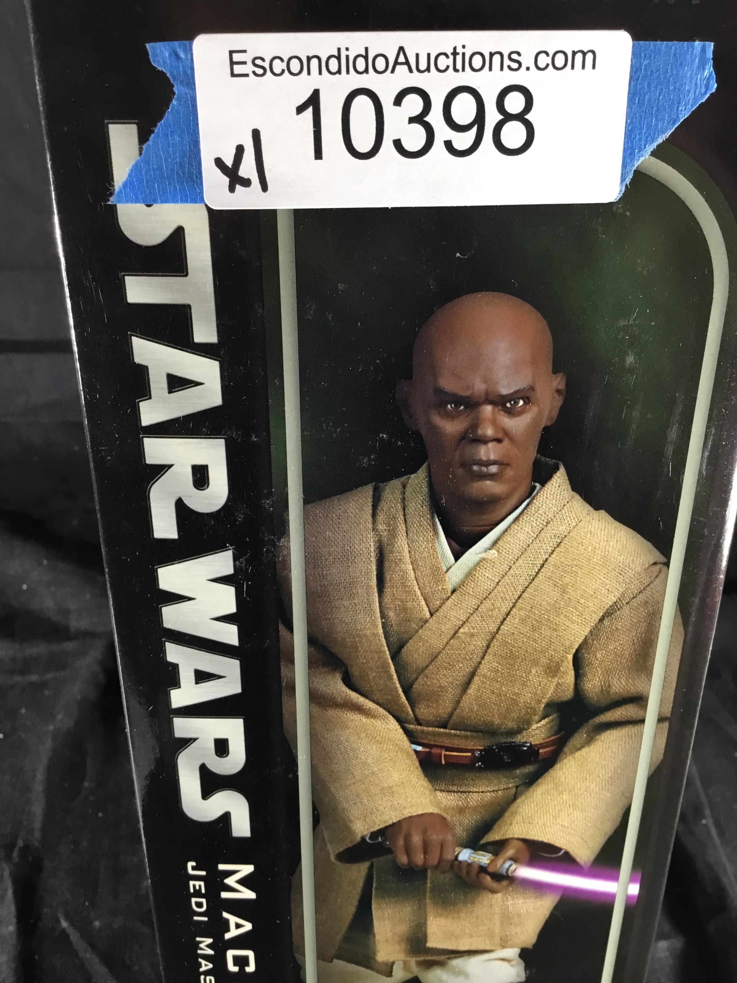 Mace Windu 1:6 Scale Figure
