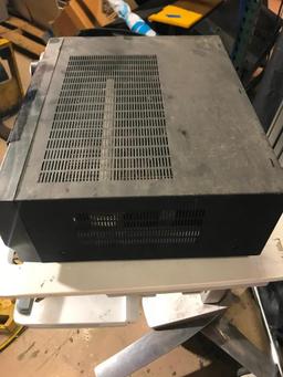 AIWA stereo AV receiver AV-D57 powers on