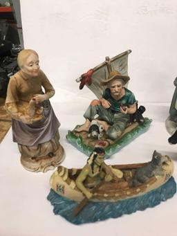 Box of Glassware Figurines