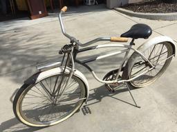 Vintage Schwinn Bicycle 45in Wheelbase 26in Tires