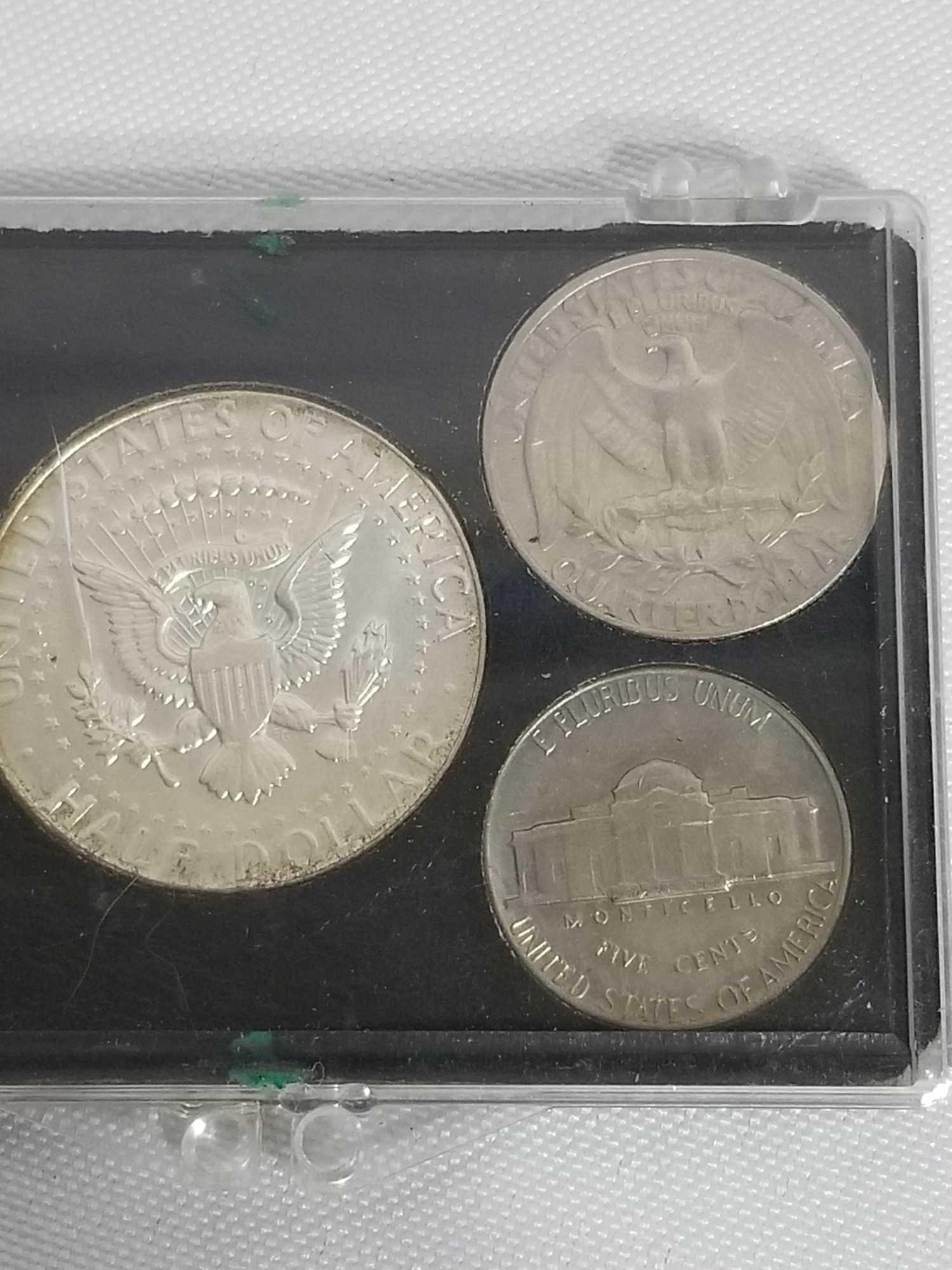 1965 1966 Coin Set In Case 10 Coins