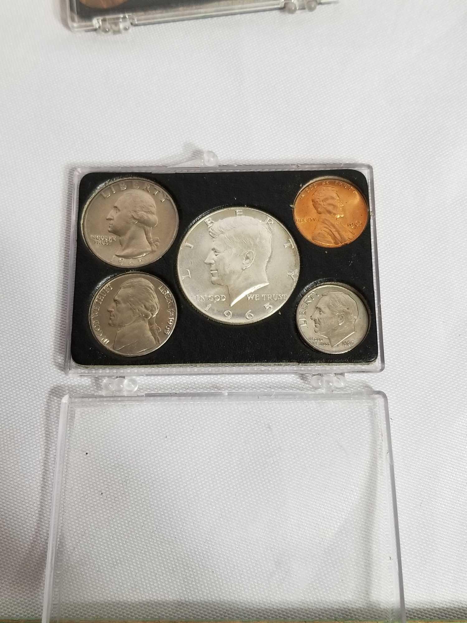 1965 1966 Coin Set In Case 10 Coins