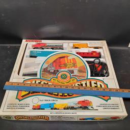 Bachman Diesel Hustler Electric Train Set in Original Box