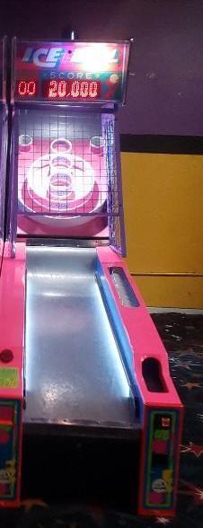 Ice Ball by Innovative Concepts Arcade Game