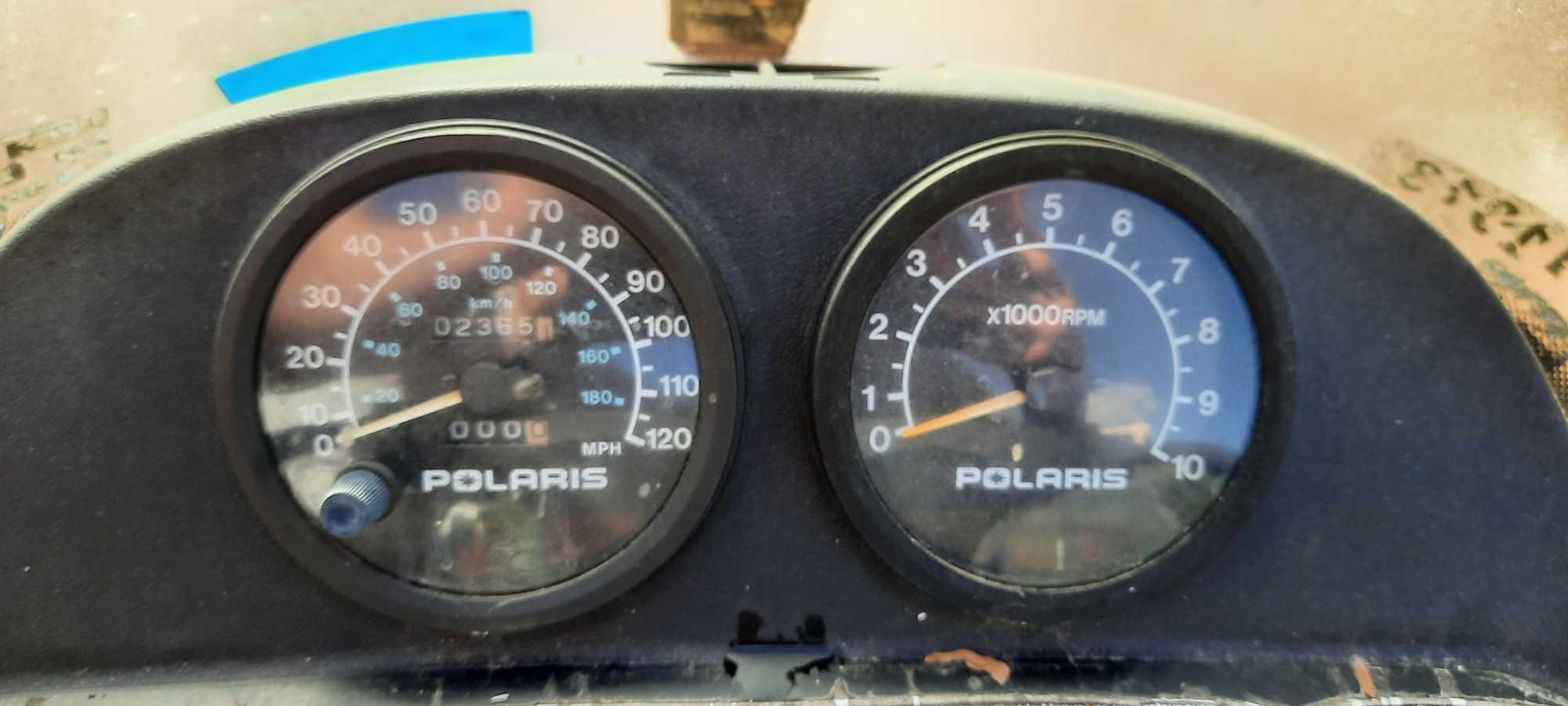 2000 Polaris 700 RMK High Performance Snow Mobile Xtra-Lite 136