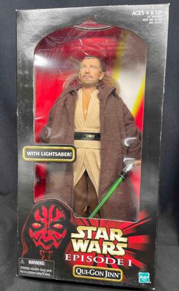 12 Inch Zuckuss, Qui-Gon Jinn and Barquin D An Action Figures. 1998-2002