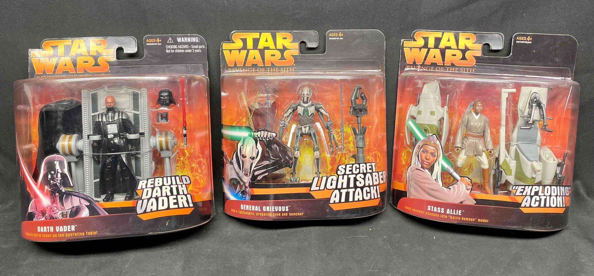 Revenge of the Sith 3 3/4 Inch Deluxe Action Figures. Stass Allie, Darth Vader and General Grievous