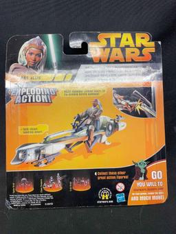Revenge of the Sith 3 3/4 Inch Deluxe Action Figures. Stass Allie, Darth Vader and General Grievous