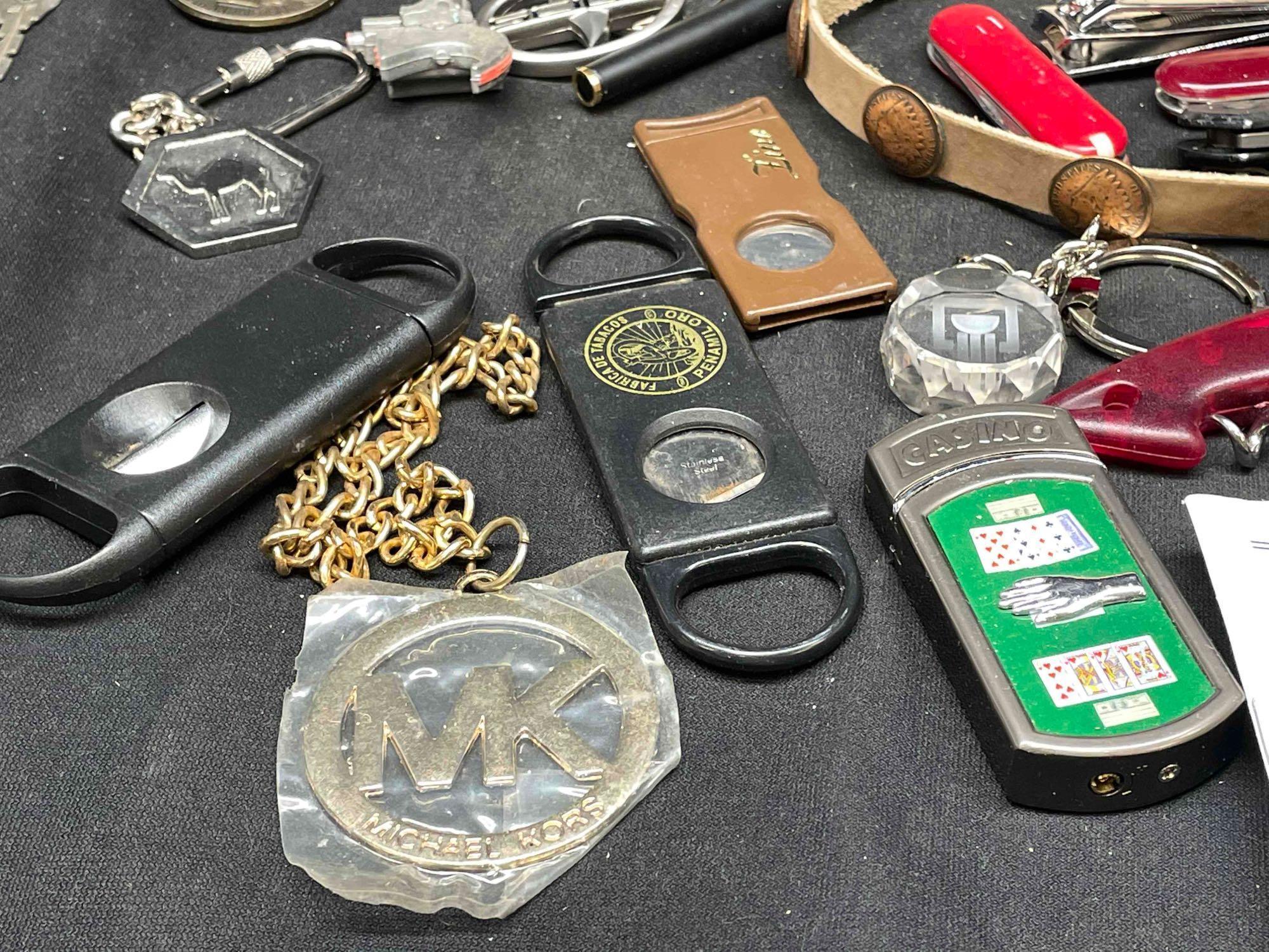 Mixed Goods Lot. Pocket Knives, Keychains, Key FOBS, more