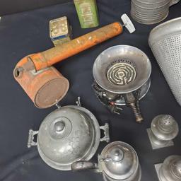 Vintage kitchenware and misc lot