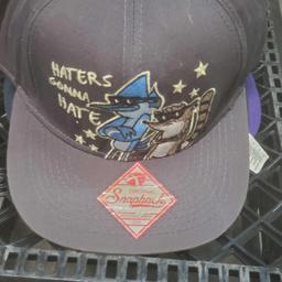 lot of Approx.15 hats
