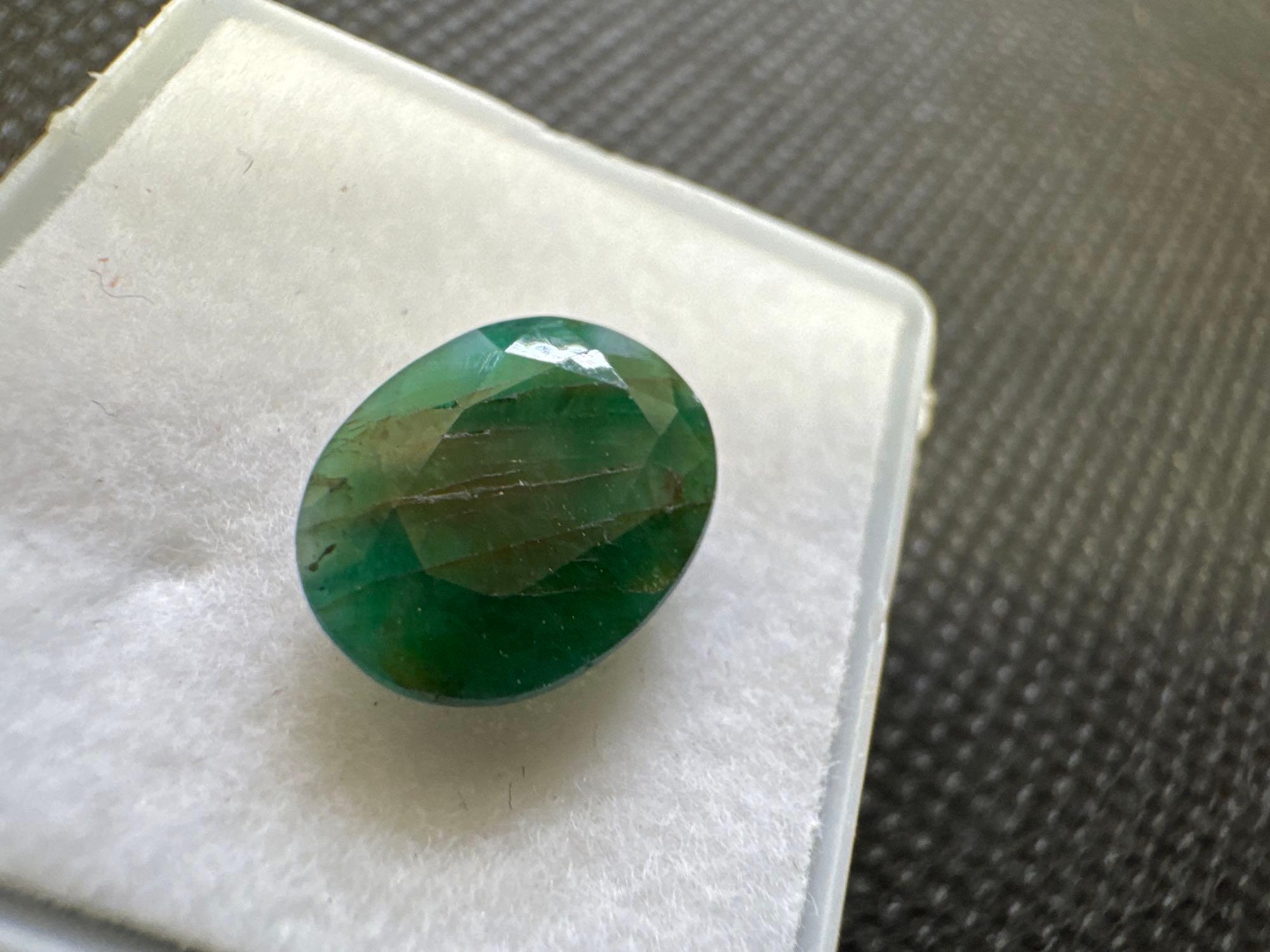 Oval Cut Green Emerald Gemstone 2.80ct