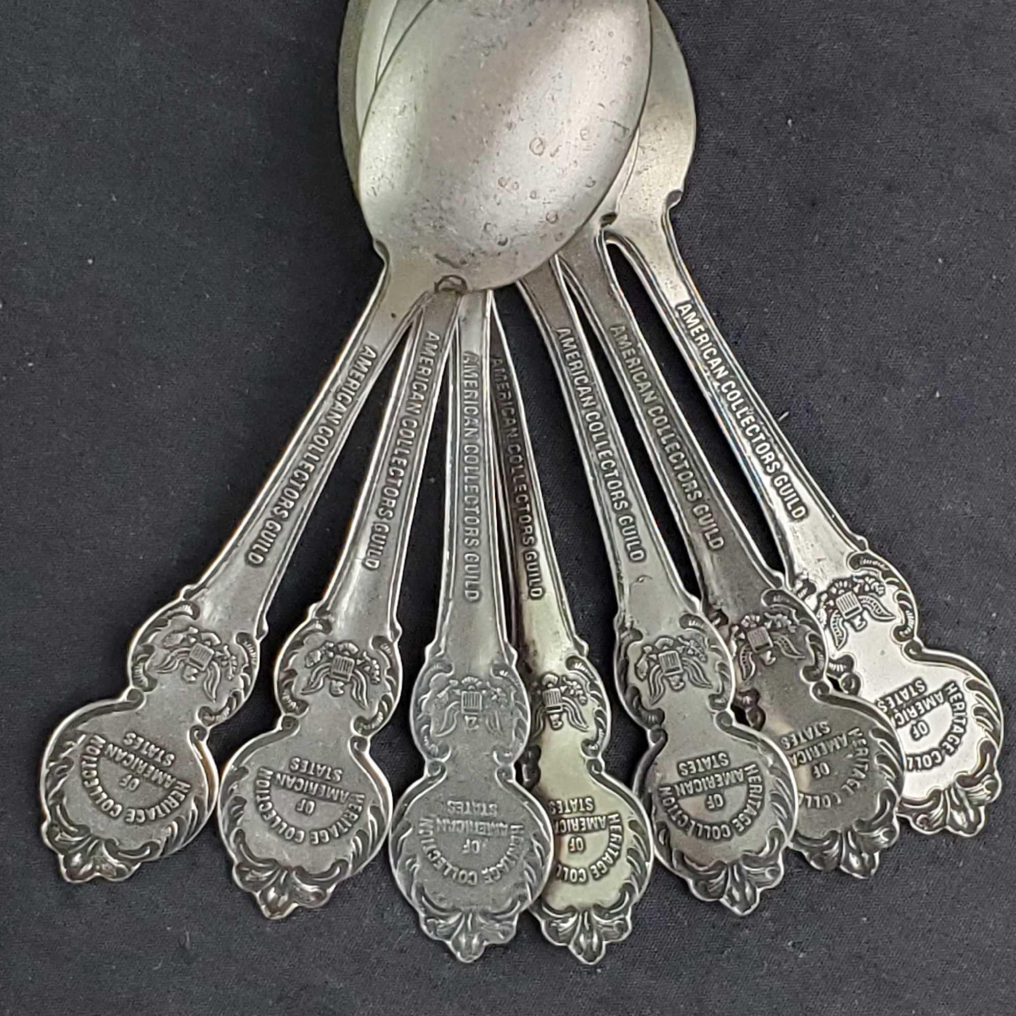 Lot of approx. 30 American Collectors Guild Heritage state silverplate spoons 501.0 Grams