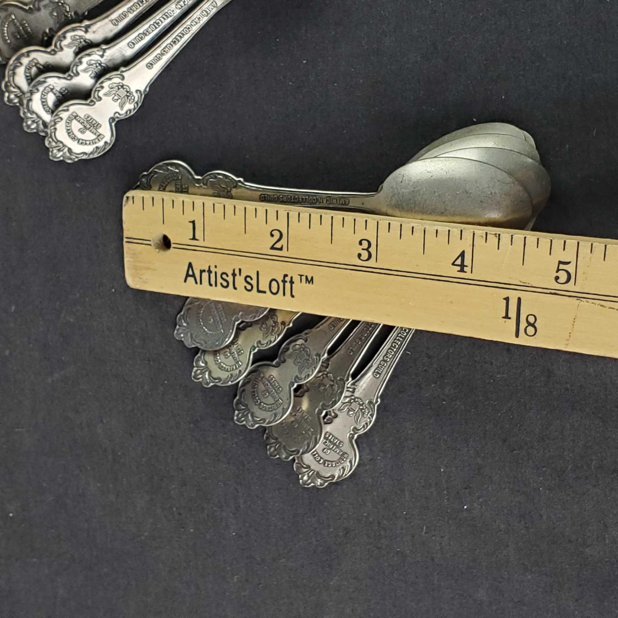Lot of approx. 30 American Collectors Guild Heritage state silverplate spoons 501.0 Grams