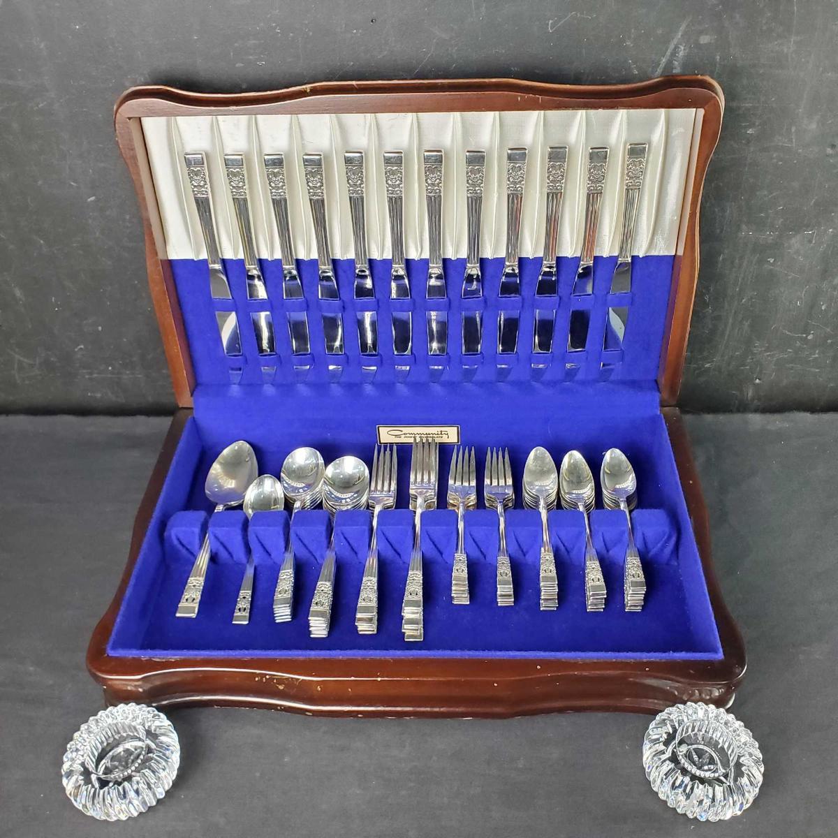 wooden silverware case with Community Silverplate flatware