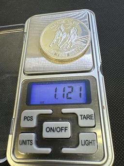 1982 Golden State Mint American Prospect 1 Troy Oz .999 Fine Silver Bullion Coin