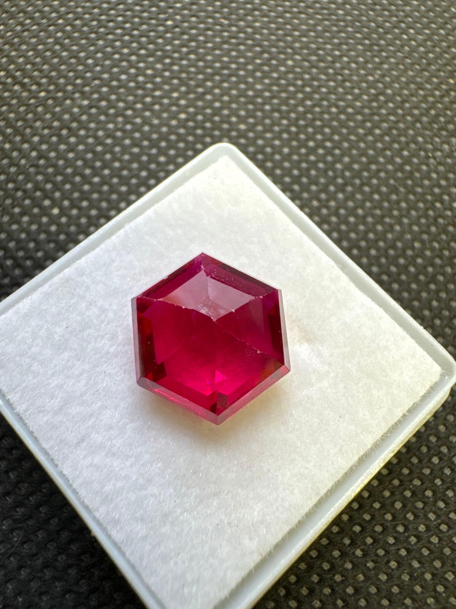 hexagon Cut Red Ruby Gemstone Stunning Color 7.90Ct