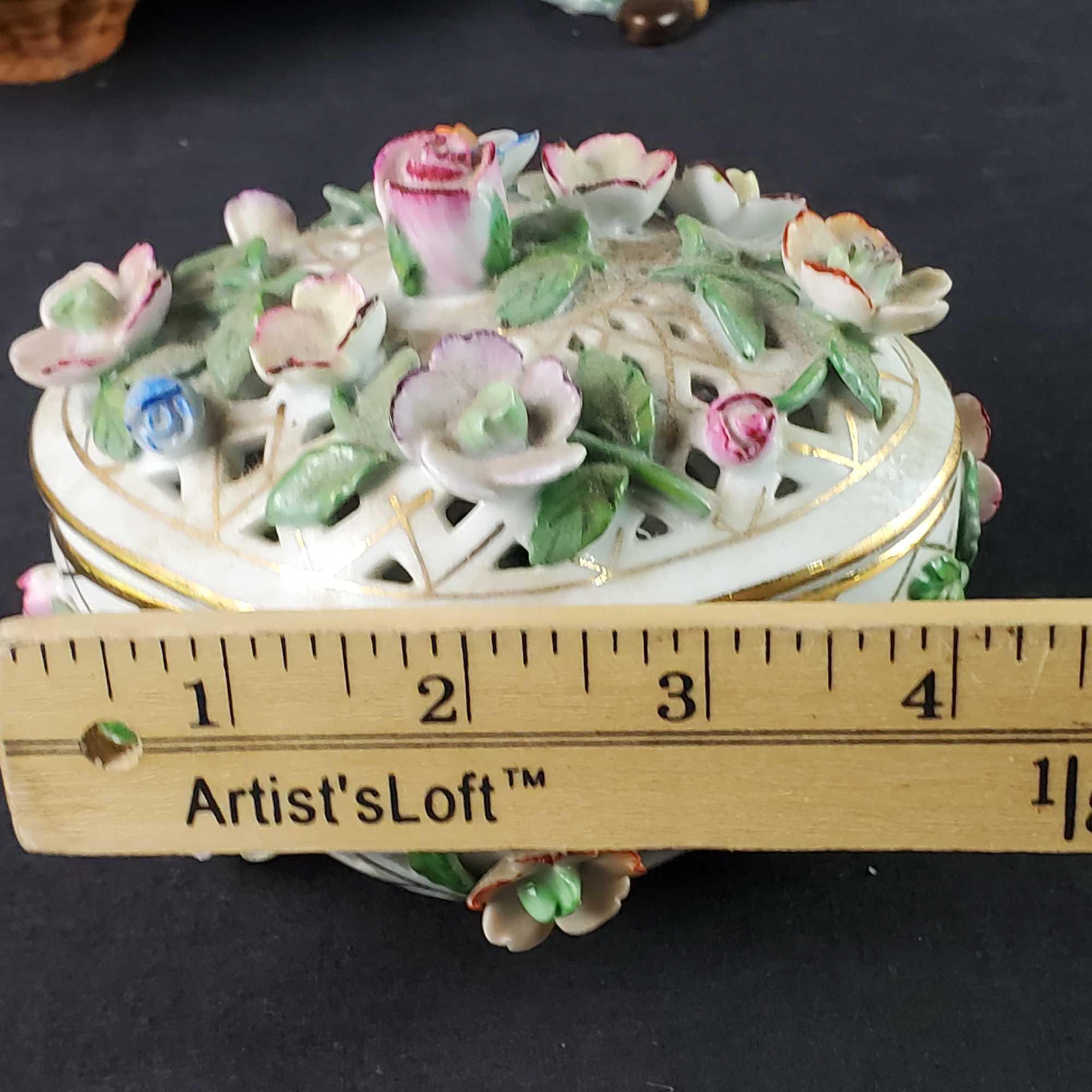 Royal Daulton figure floral jewelry box Savastano Bouquet Giuseppe Armani figure signed