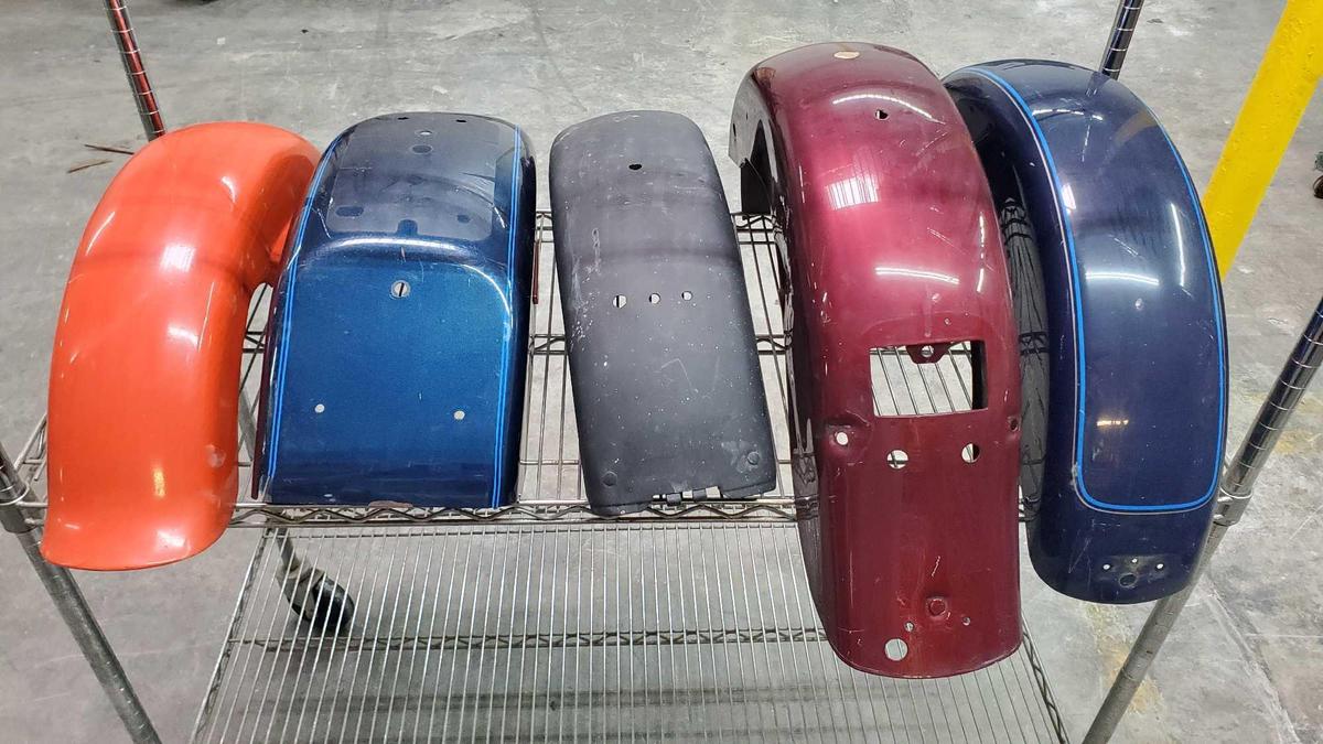 Lot of 5 Harley Davidson fenders