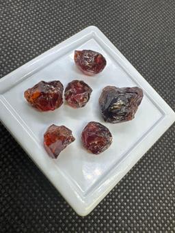 Red Uncut Garnet Gemstones 25.15 Ct