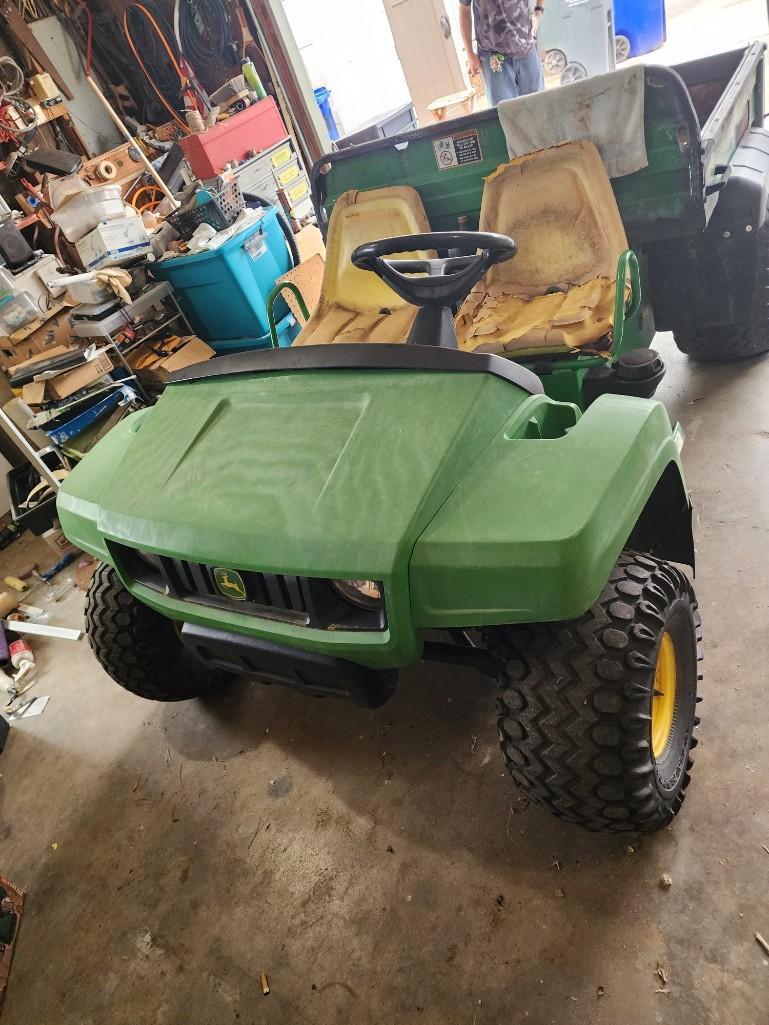 Running John Deere Farm Utility Cart @ FARM