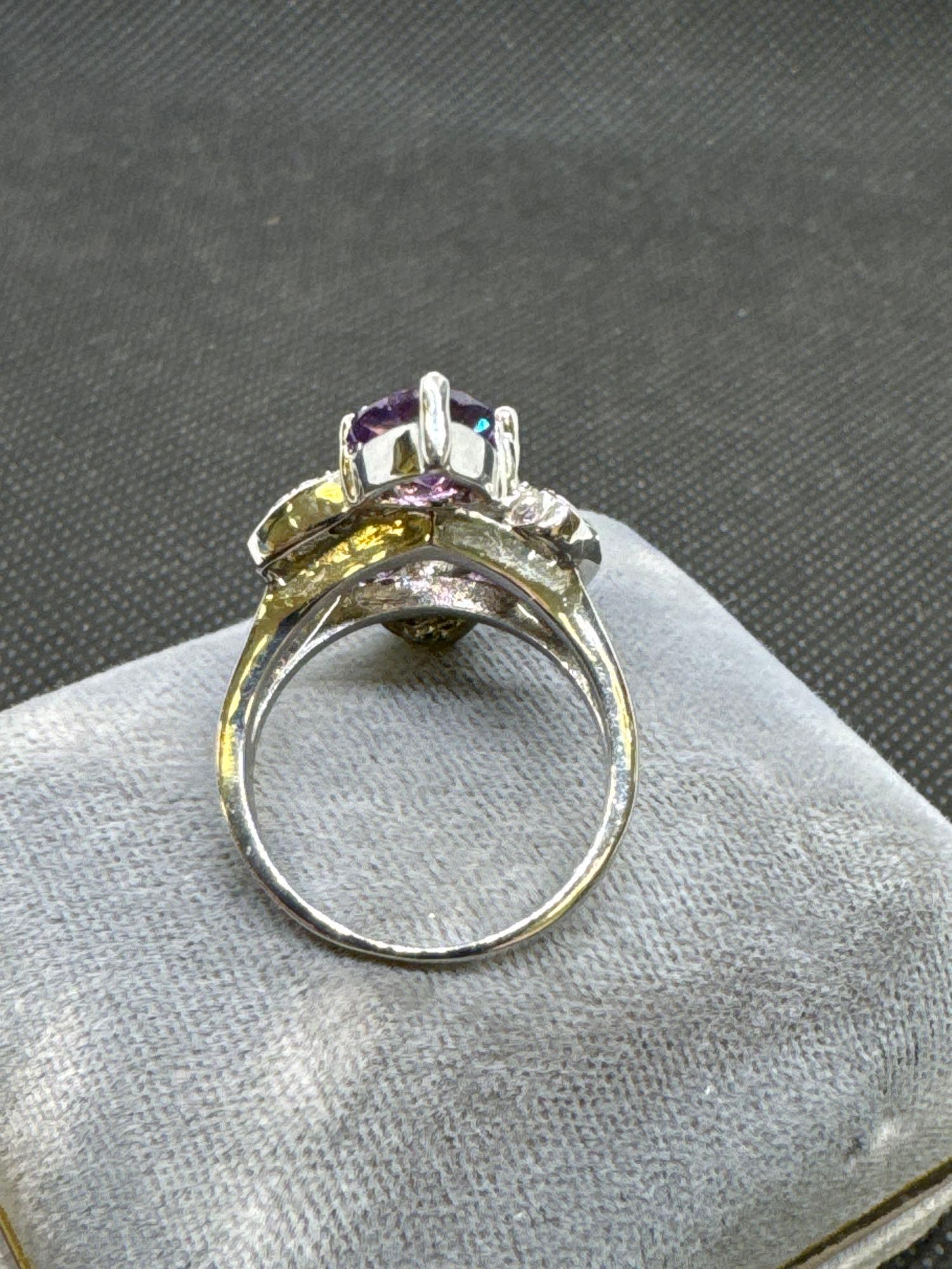 Silver Amethyst Ring 7.97 Grams Size 8.5
