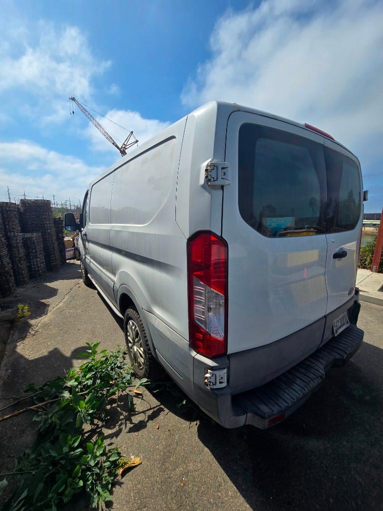 2015 Ford Transit Van, VIN # 1FTNE1YM7FKA79233 no smog cert for dealer or export