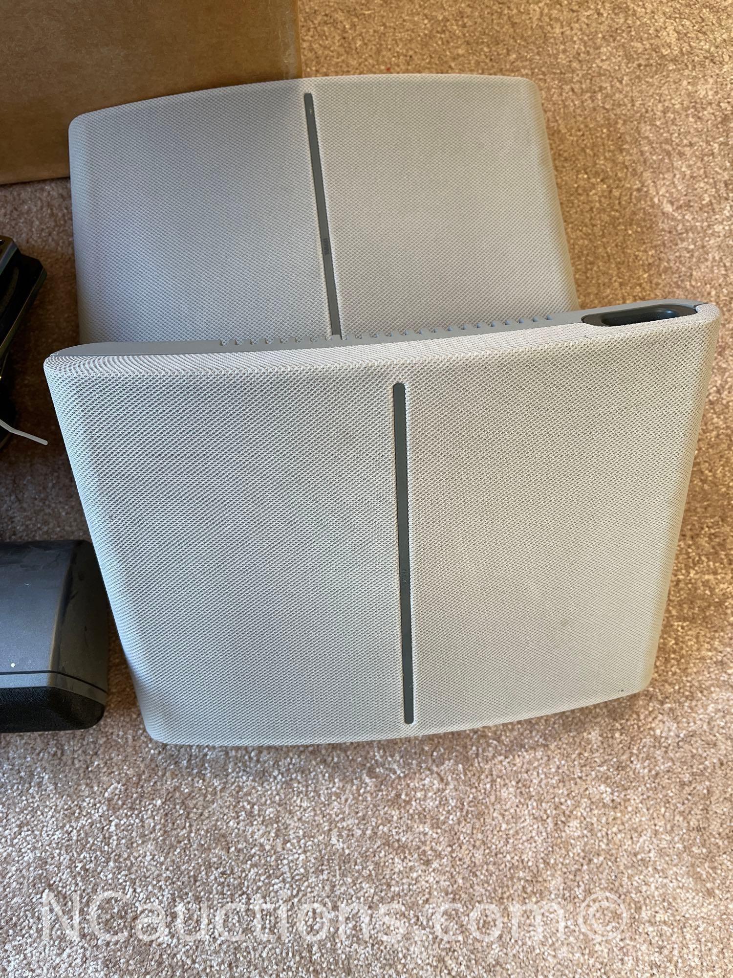 Bose Yamaha JBL speakers