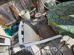 Patio Set with circular Table 4 chairs Umbrella loc 92130