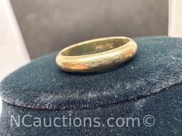 14k Gold Band Ring 3.21 Grams Size 6