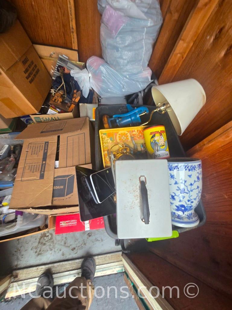 storage unit - 5x5 1st floor collectibles sports memorabilia etc
