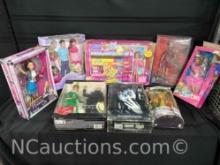 8 unopened dolls Hannah Montana, I Love Lucy, Frankenstein, Star Trek