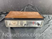 Vintage Waltham alarm clock radio