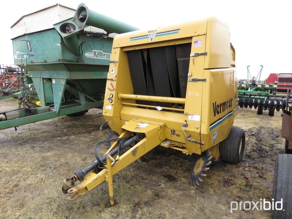 Vermeer 605K Baler