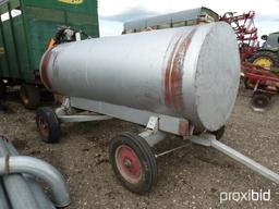 1000 Tank w/Pump on Gear